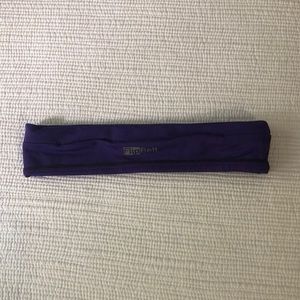Classic FlipBelt - Running/Fitness Belt Medium